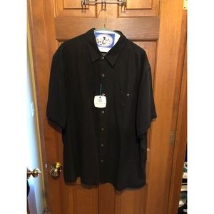 Tori Richard Men’s Short Sleeve Button Up